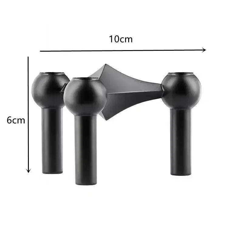 Castiçal Estrutura Molecular em Metal – Design Nórdico Prateado para Sala, Presente e Decoração Moderna