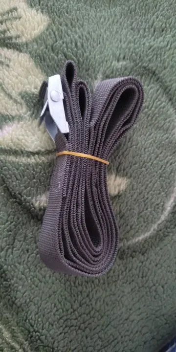 Cinta de Amarração com Catraca 250kg – Correia de Tensionamento em Nylon com Gancho, Fivela em Ferro-Zinco, Ideal para Cargas, Motos e Transporte