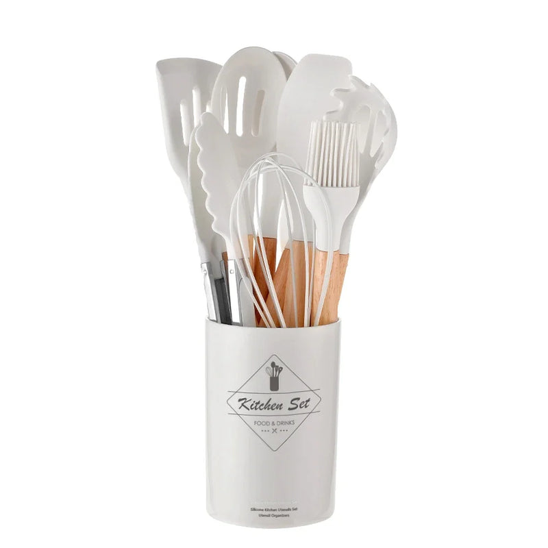 Kit 12 Utensílios de Cozinha em Silicone com Cabo de Madeira – Antiaderente e Resistente ao Calor