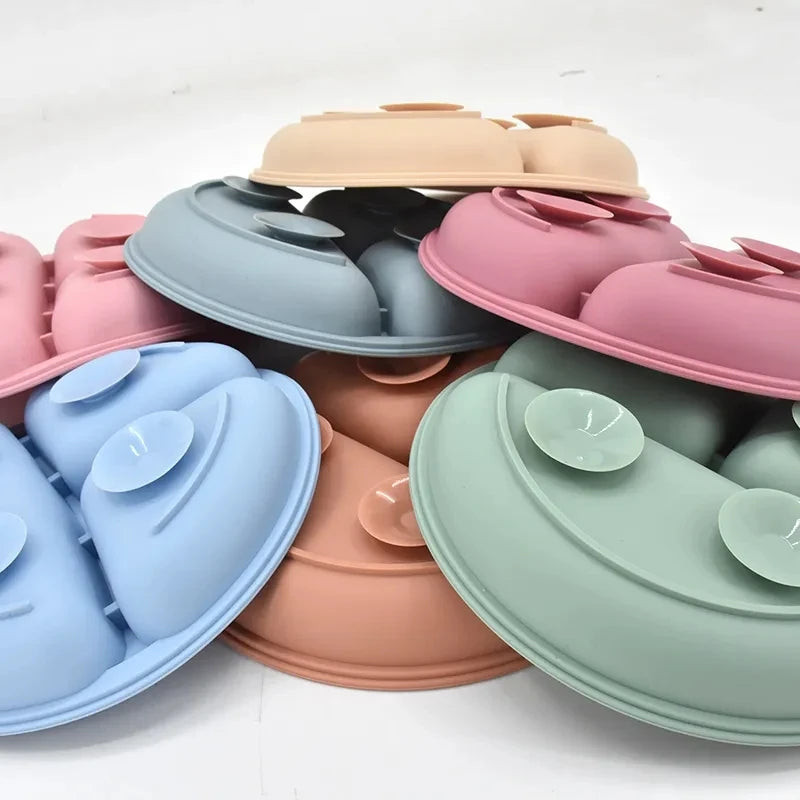 Ensemble en silicone pour enfants : assiette, cuillère à riz et bol avec ventouse et design amusant