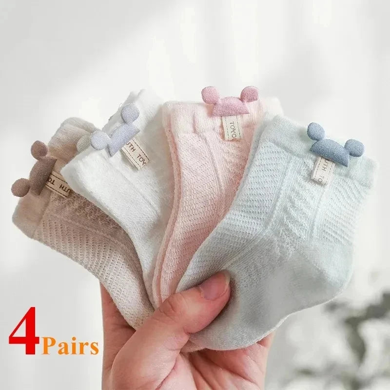 Lot de 4 paires de chaussettes fines pour bébé – Coton respirant, style mignon et confort pour l'été