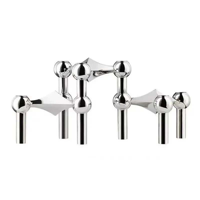 Castiçal Estrutura Molecular em Metal – Design Nórdico Prateado para Sala, Presente e Decoração Moderna