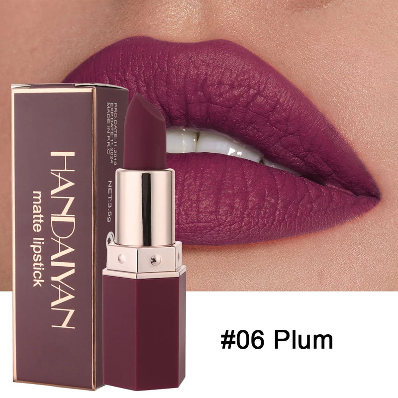 Batons Matte Velvet – Longa Duração, À Prova D’Água e Anti-Manchas | Acabamento Fosco Suave, Cores Vibrantes e Não Transferem
